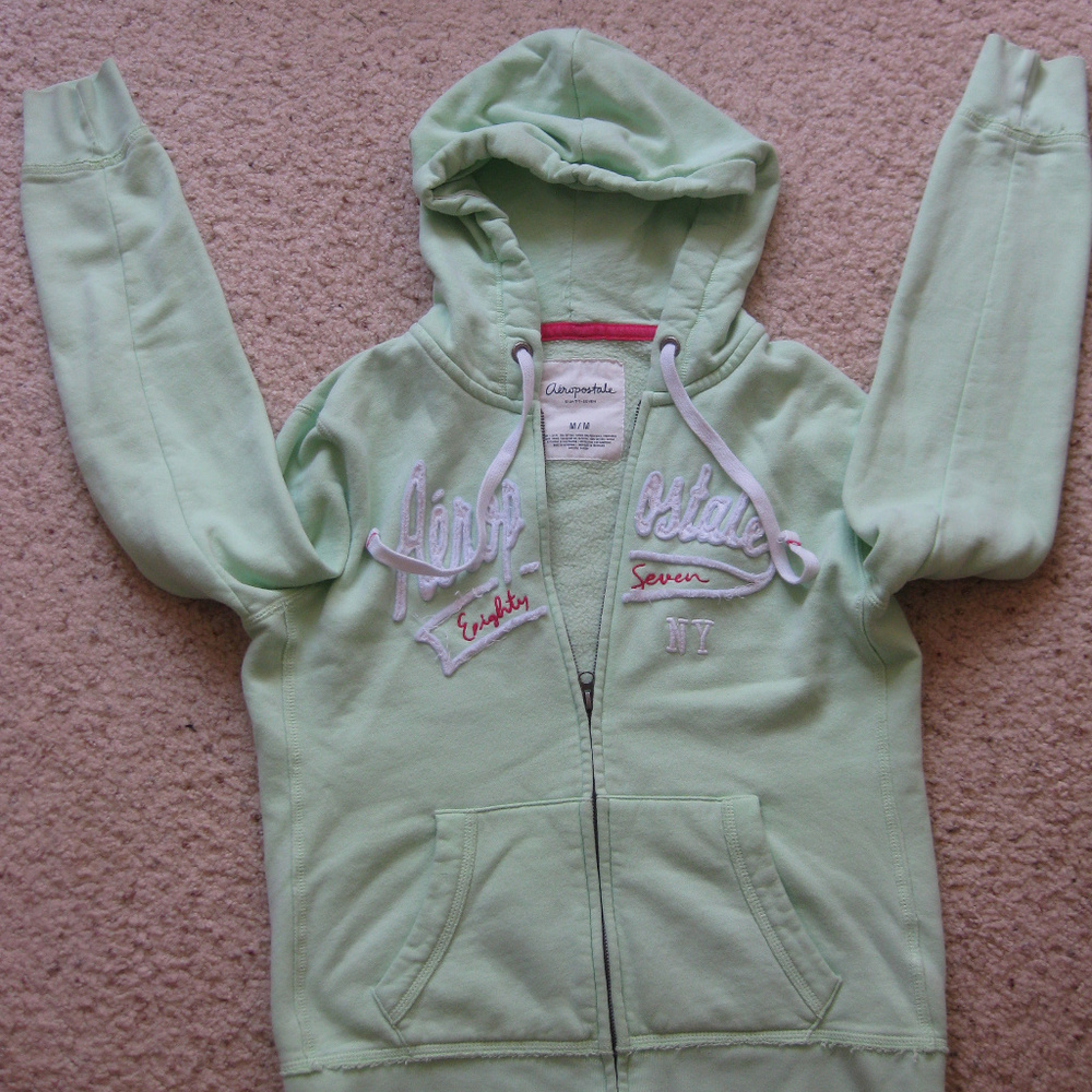 Aeropostale sweater